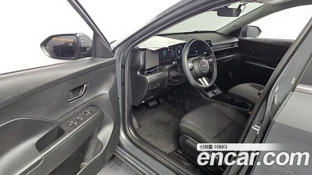 Hyundai Kona — Фото автомобиля 11