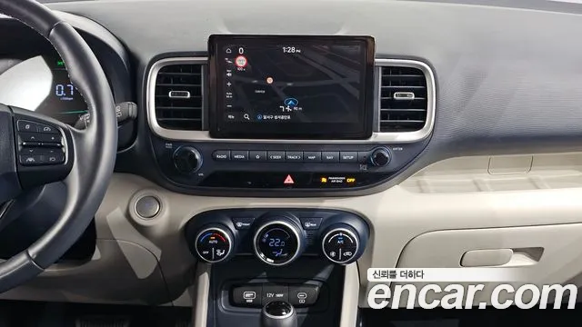 Hyundai Venue — Фото автомобиля 14