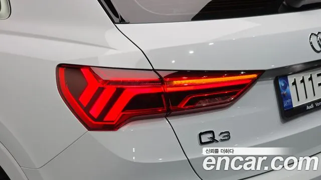 Audi Q3 35 TDI Premium — Фото автомобиля 22