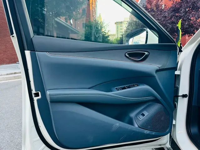 BYD Seal 06 DM-i Touring — Фото автомобиля 9