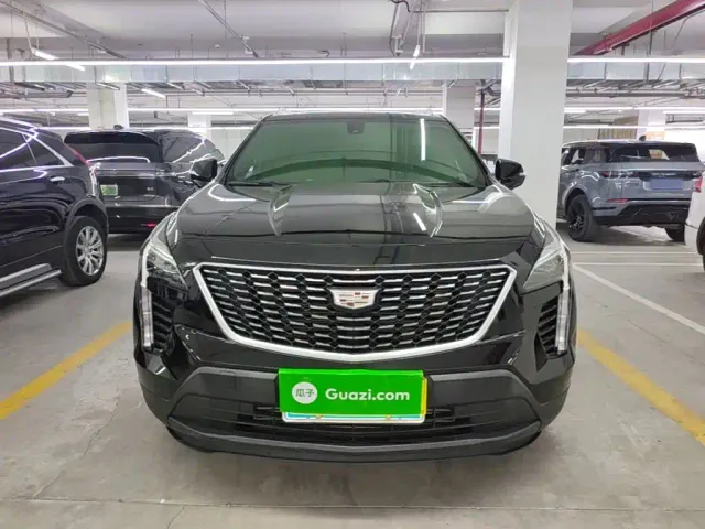 Cadillac XT4 — Фото автомобиля 2