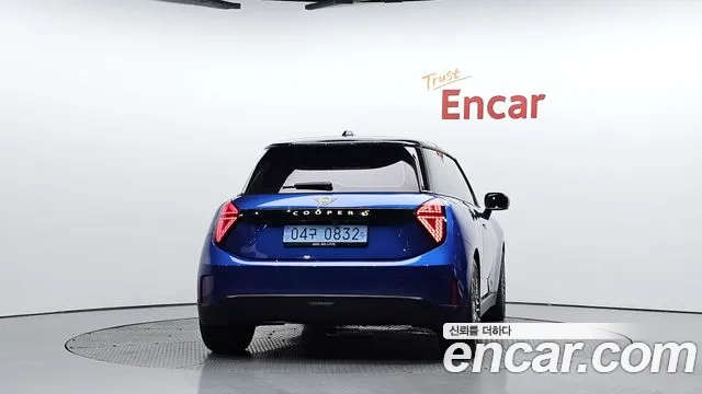MINI Cooper 4th Gen — Фото автомобиля 4