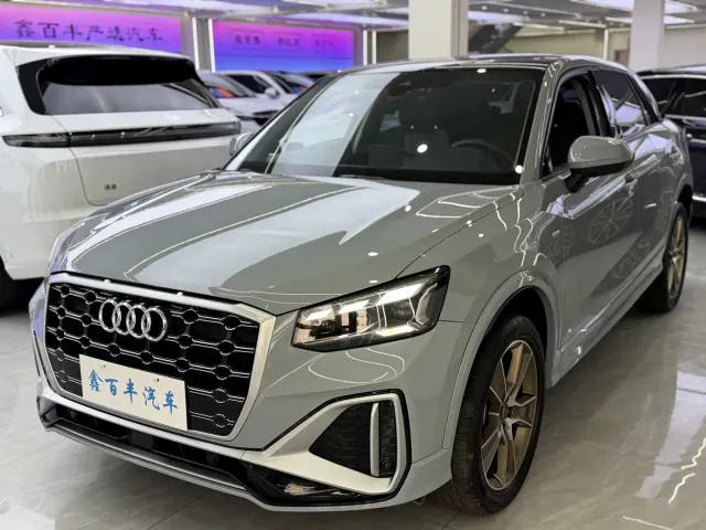Фотография автомобиля — Audi Q2L