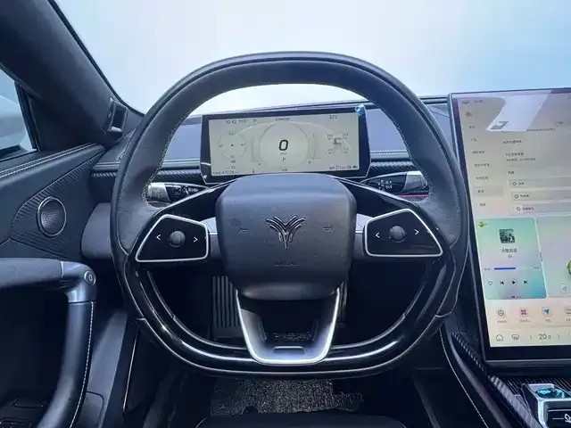 Hozon Neta GT — Фото автомобиля 15