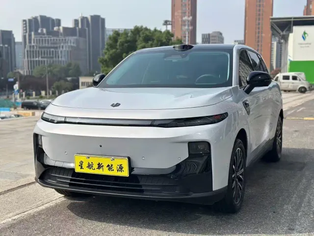 Фотография автомобиля — Leapmotor B10