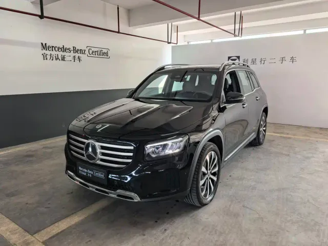 Фотография автомобиля — Mercedes-Benz GLB-Class