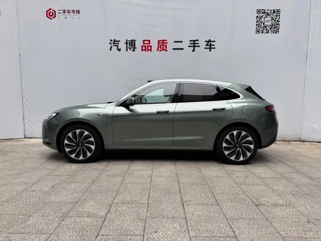 Aito M5 — Фото автомобиля 4