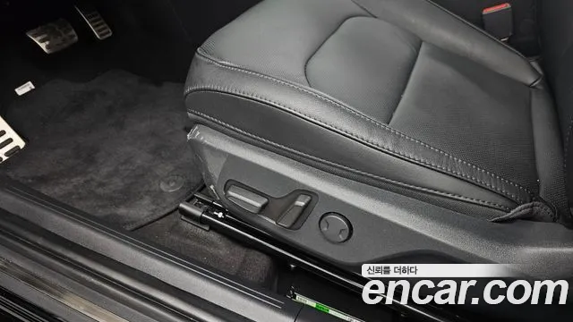 Kia Niro Niro (New) — Фото автомобиля 27