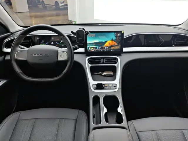 Geely Starry Wish — Фото автомобиля 12