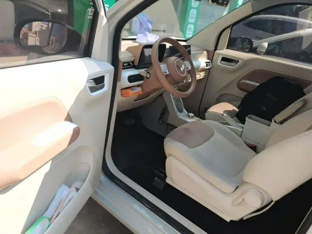 Wuling Hongguang Mini EV — Фото автомобиля 15
