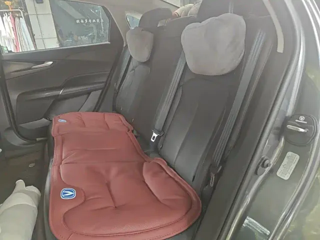 Changan Lamore — Фото автомобиля 12