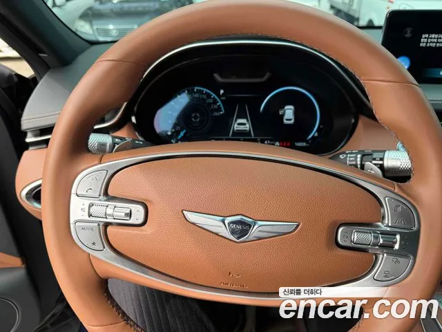 Genesis GV70 2.5T Бензин AWD — Фото автомобиля 10