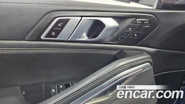 BMW X6 xDrive40i M Sport — Фото автомобиля 17
