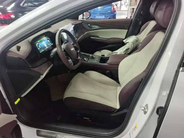 BYD Seal — Фото автомобиля 14