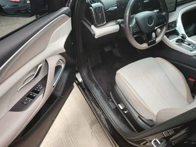BYD Song Pro — Фото автомобиля 15