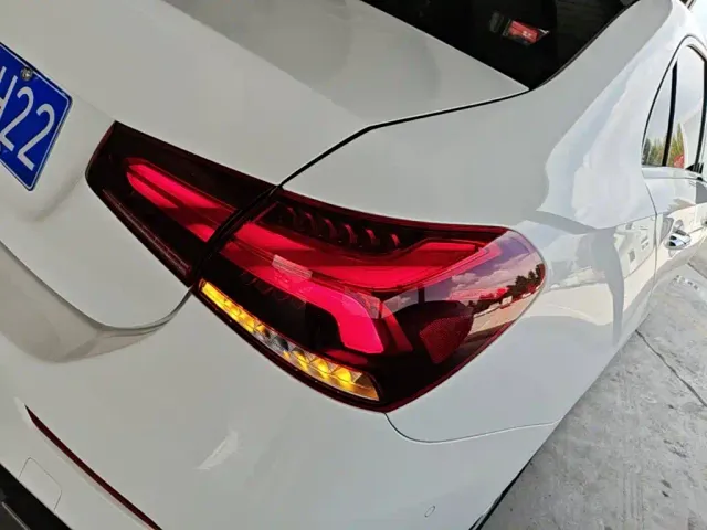Mercedes-Benz A-Class — Фото автомобиля 7