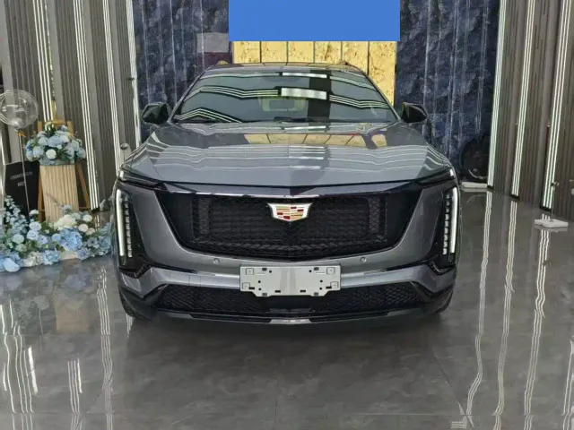 Cadillac XT5 — Фото автомобиля 2