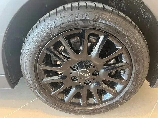 MINI Hatch — Фото автомобиля 8