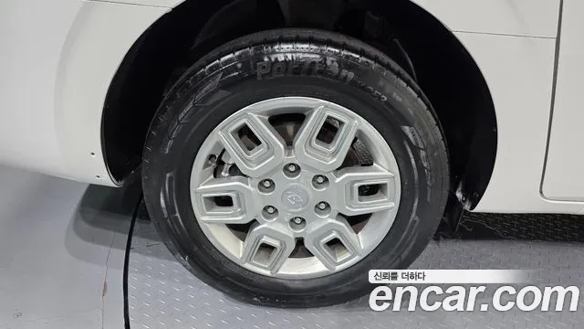 Hyundai Staria Staria Карго 5 мест — Фото автомобиля 21