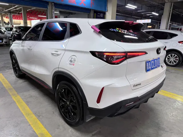 Changan X5 Plus — Фото автомобиля 16