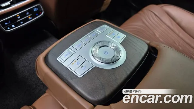 Genesis G80 RG3 — Фото автомобиля 22