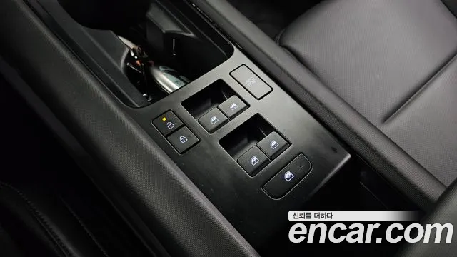Hyundai Ioniq 6 — Фото автомобиля 30