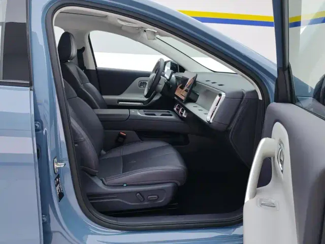 Leapmotor Leapmotor B01 2025 Model 550 Smart Edition — Фото автомобиля 8