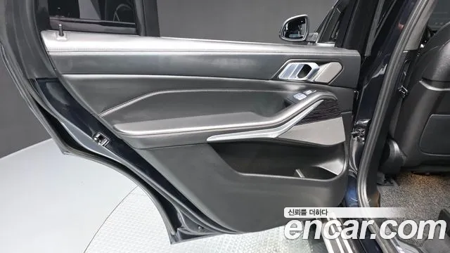 BMW X7 G07 — Фото автомобиля 14