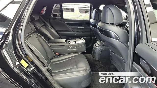 Genesis G90 RS4 — Фото автомобиля 12