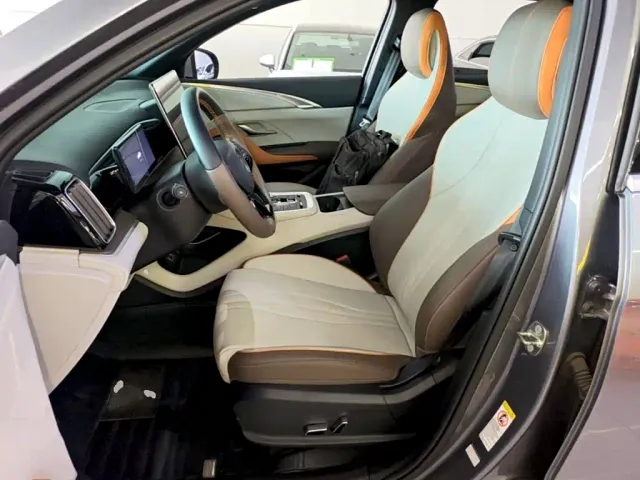 BYD Song Pro — Фото автомобиля 14