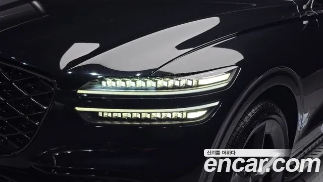 Genesis GV70 — Фото автомобиля 7