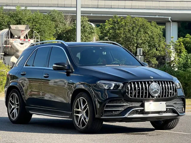 Mercedes-Benz GLE-Class AMG — Фото автомобиля 3