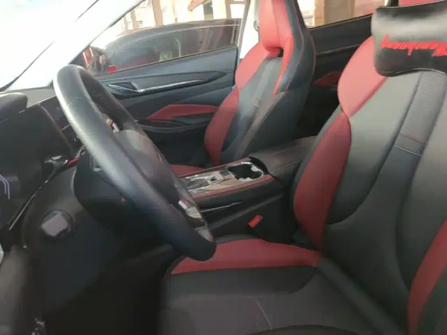 Changan Oushang X5 — Фото автомобиля 14