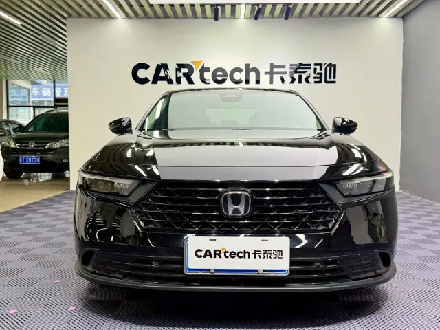Honda Accord — Фото автомобиля 2