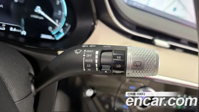 Genesis GV70 2.5T Бензин AWD — Фото автомобиля 28