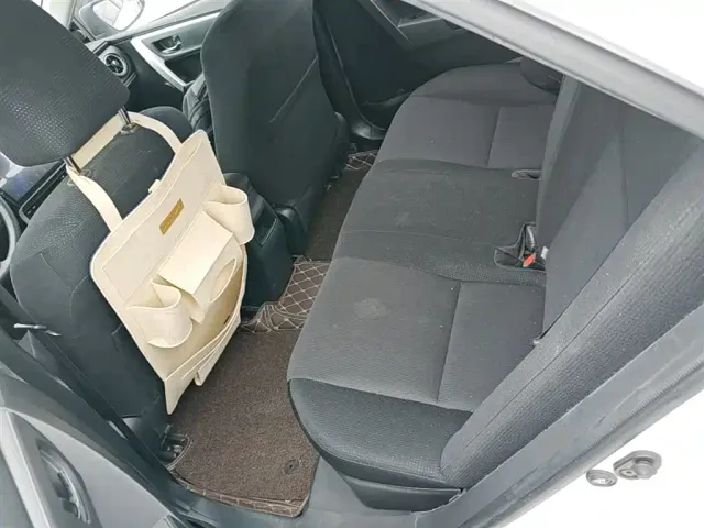 Toyota Corolla Twin Engine E+ — Фото автомобиля 15