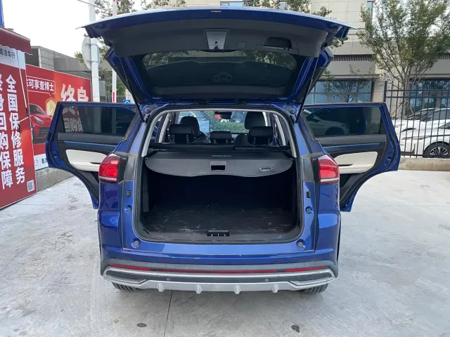 Geely Boyue 2022 Boyue X 1.8TD DCT Smart Connection — Фото автомобиля 8