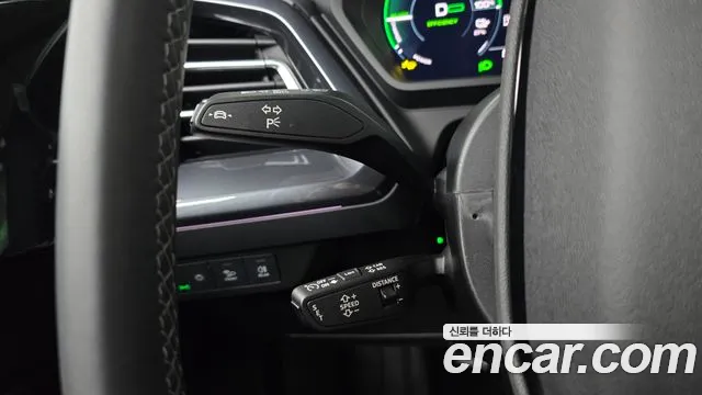 Audi Q4 e-tron F4 — Фото автомобиля 28