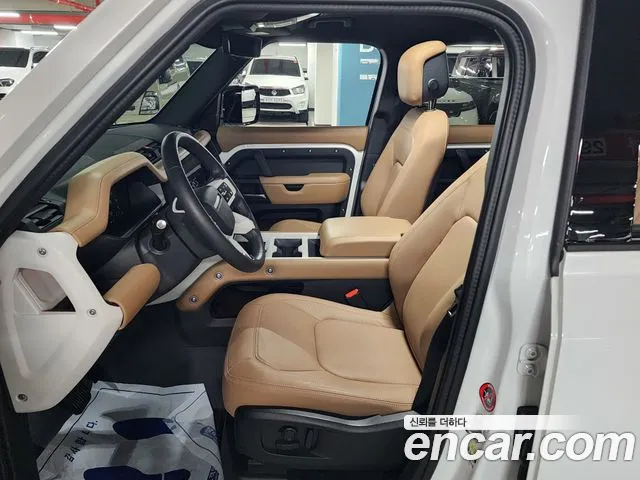 Land Rover Defender L663 — Фото автомобиля 10