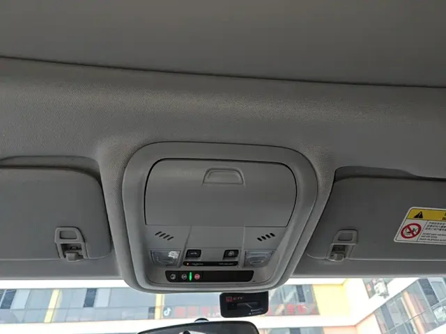 Chevrolet Equinox — Фото автомобиля 17