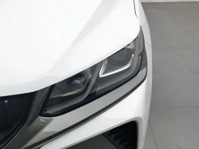 Geely Binyue — Фото автомобиля 7