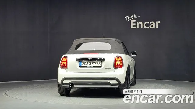 MINI Cooper Convertible — Фото автомобиля 4