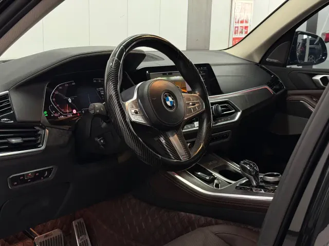 BMW X5 — Фото автомобиля 10