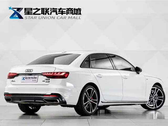 Audi A4L — Фото автомобиля 6