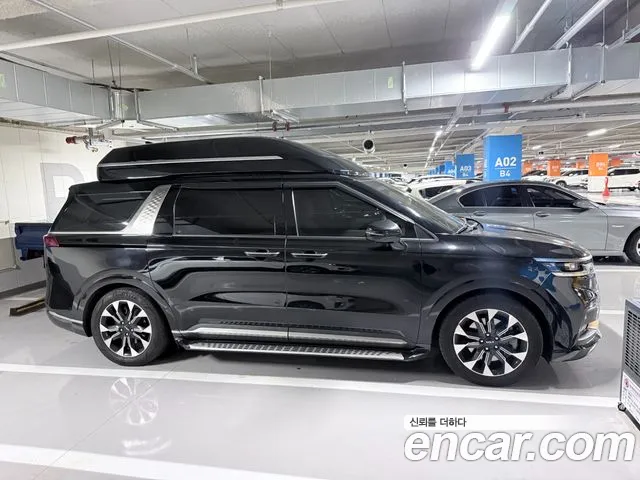 Kia Carnival — Фото автомобиля 3