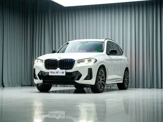 BMW X3 — Фото автомобиля 2