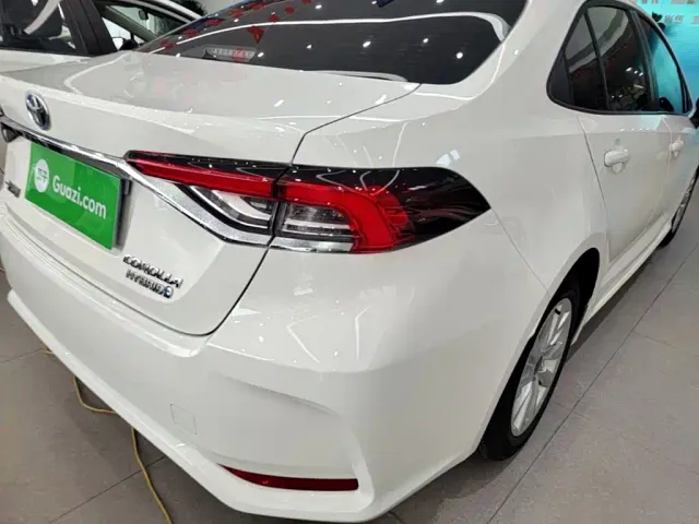 Toyota Corolla — Фото автомобиля 7