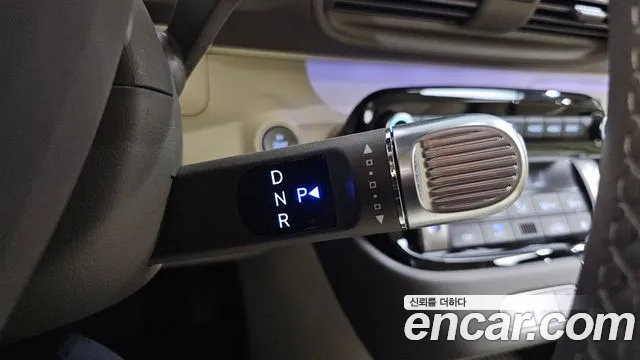 Hyundai Casper Electric — Фото автомобиля 12