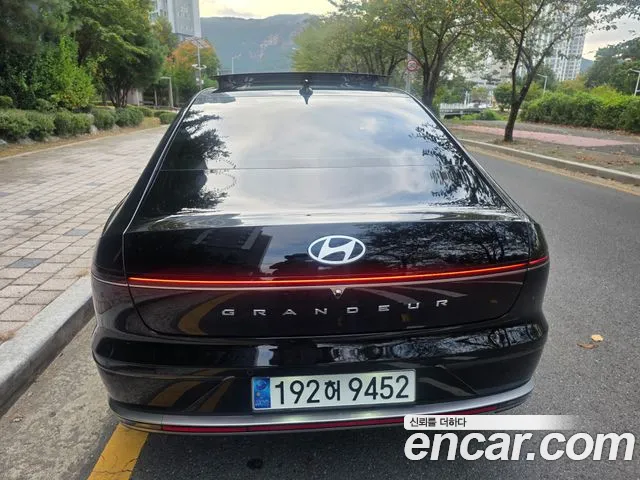 Hyundai Grandeur GN7 — Фото автомобиля 6