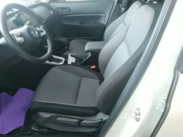 Honda Fit — Фото автомобиля 10